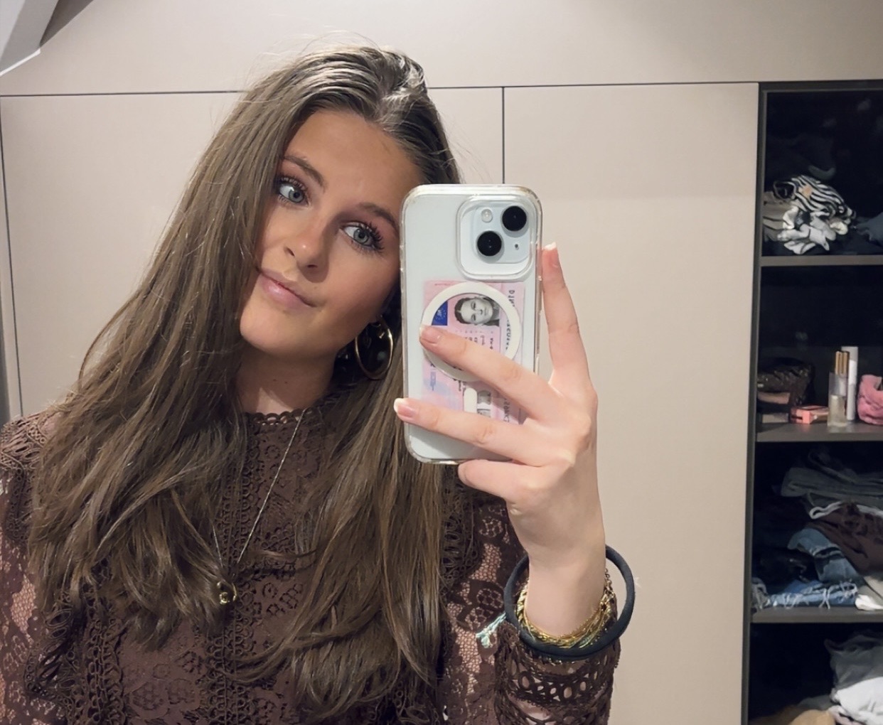 CjYKMlNuYXBjaGF0LzEzLjc0LjAuMzggKGlQaG9uZTE1LDQ7IGlPUyAxOC42LjI7IGd6aXApIAI=